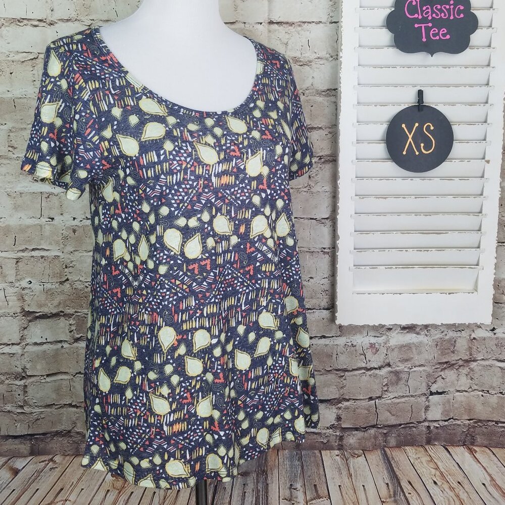 Micro Knit Linen Geometric Design Top